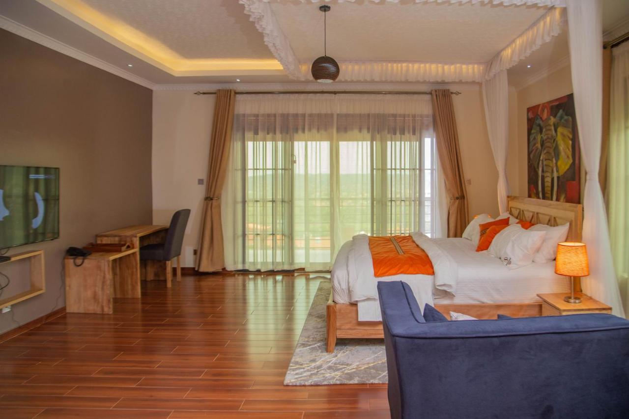 Savannah Suites Lubowa Exteriör bild